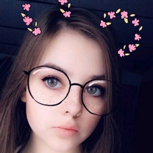 Meet your Posher, Summer